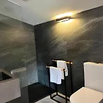Geres Emblematico - Piscina & Jacuzzi