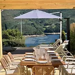 Geres Emblematico - Piscina & Jacuzzi Villa *