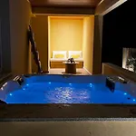 Geres Emblematico - Piscina & Jacuzzi 别墅 *