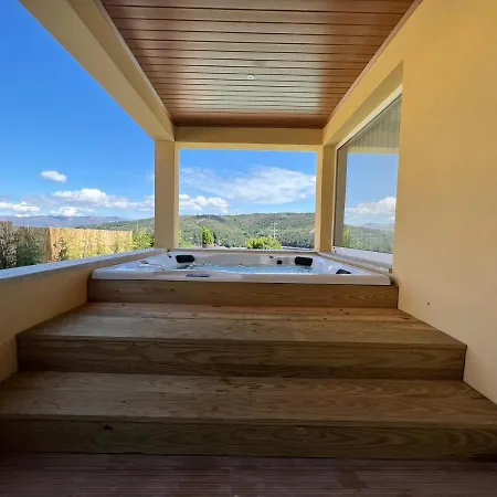 Villa Geres Emblematico - Piscina & Jacuzzi