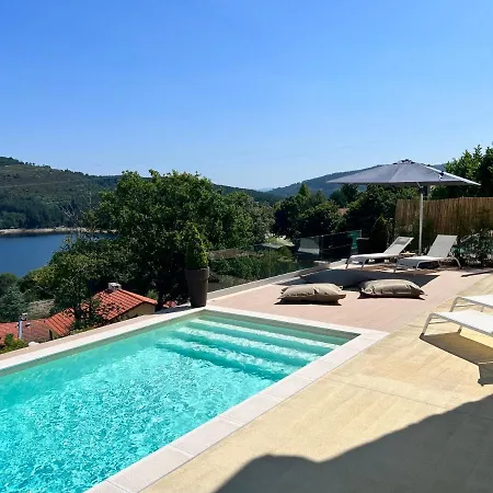 Geres Emblematico - Piscina & Jacuzzi Villa