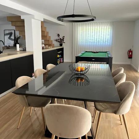 Geres Emblematico - Piscina & Jacuzzi Venda Nova (Villa Real)