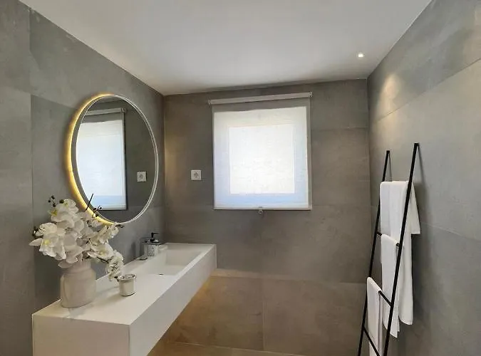 Geres Emblematico - Piscina & Jacuzzi 别墅