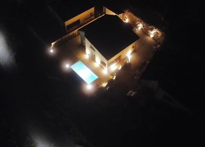 Gerês Emblematico - Piscina&jacuzzi * Venda Nova (Villa Real)