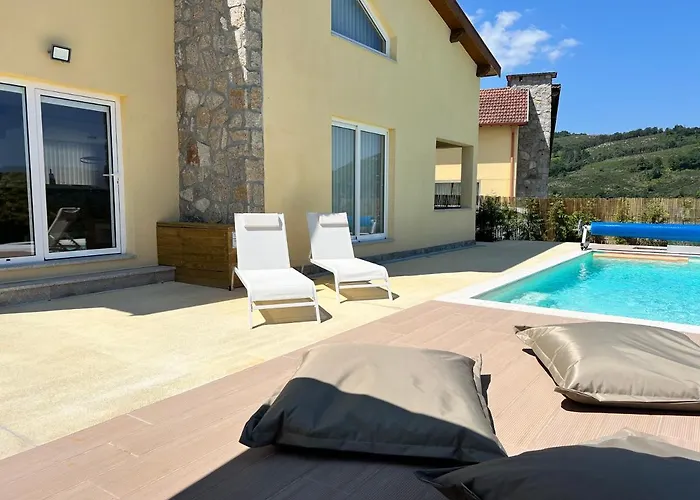 Villa Gerês Emblematico - Piscina&jacuzzi
