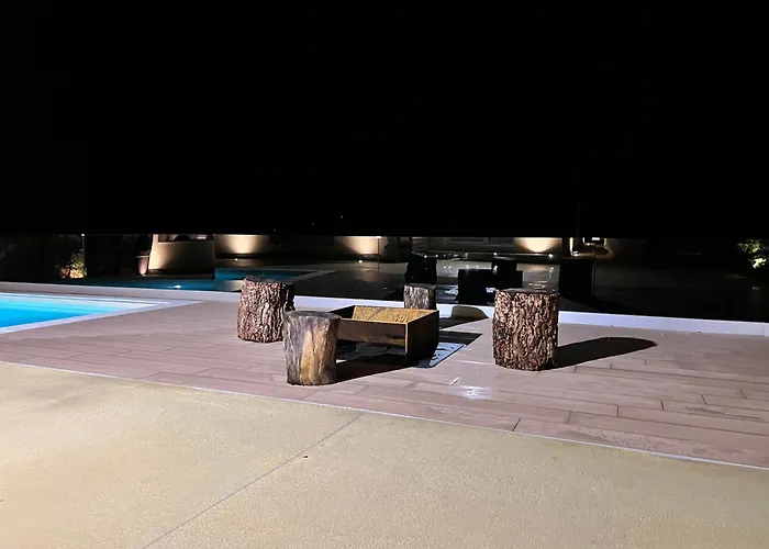 Geres Emblematico - Piscina & Jacuzzi 别墅