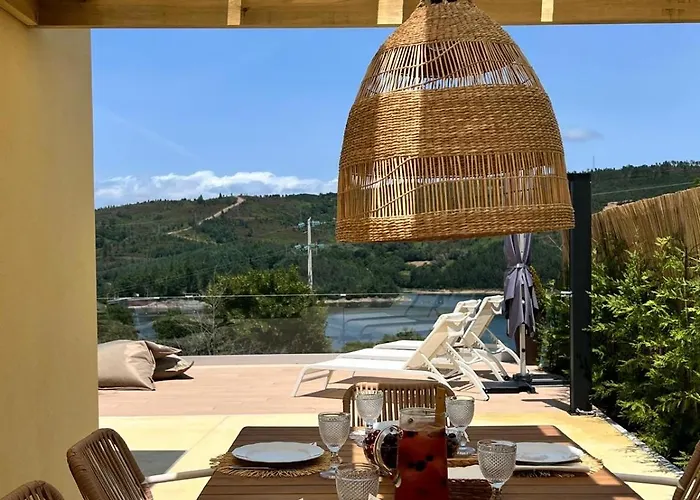 Gerês Emblematico - Piscina&jacuzzi Villa Venda Nova (Villa Real)