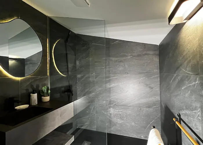 Villa Gerês Emblematico - Piscina&jacuzzi Venda Nova (Villa Real)